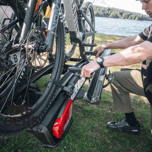 THULE Velosipēdu turētājs uz sakabes āķa VeloSpace thule velospace 3 bike adapter 9031100